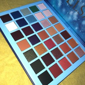 ❄️ ELSA PALETTE ❄️